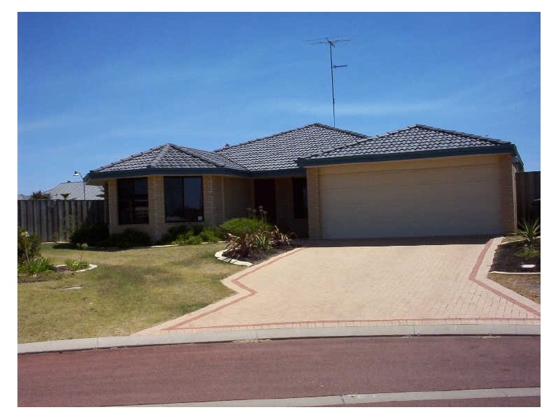 16 Bethel Corner, Halls Head WA 6210