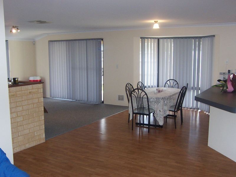 16 Bethel Corner, Halls Head WA 6210