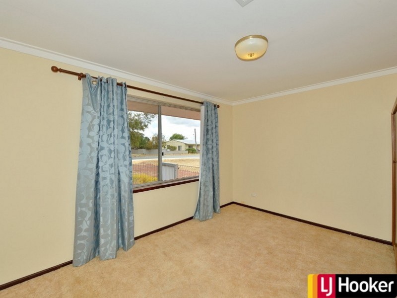 32 Jurrell Street, Mandurah WA 6210