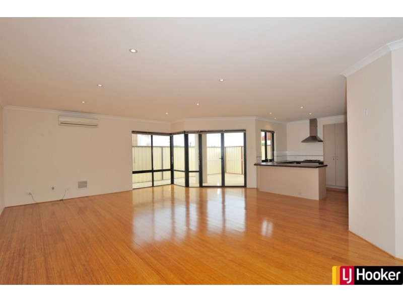 22/68 Hickman Road, Silver Sands WA 6210
