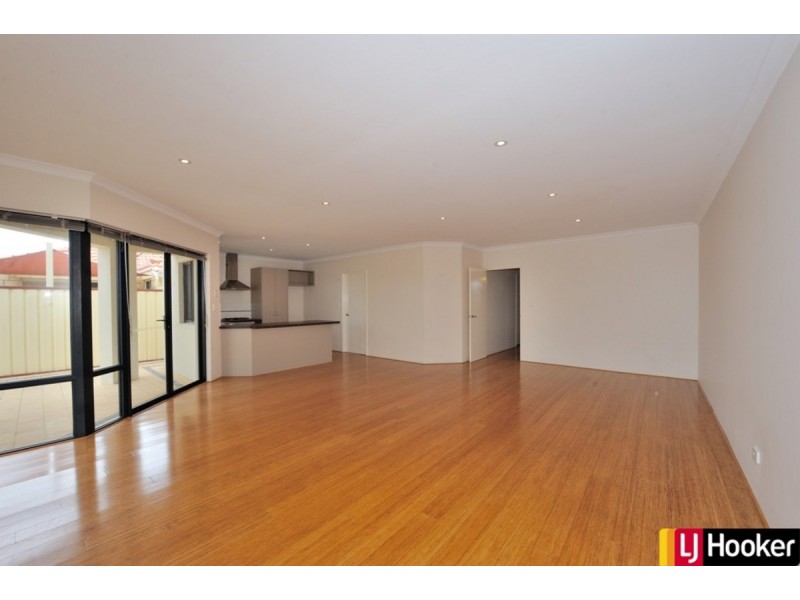 22/68 Hickman Road, Silver Sands WA 6210
