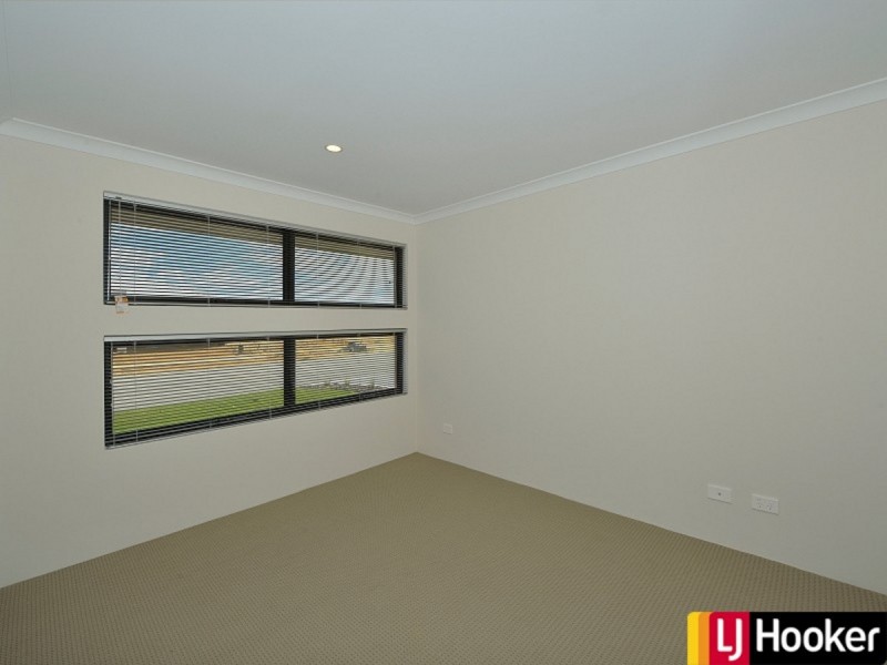 12 Harvey Crescent, South Yunderup WA 6208