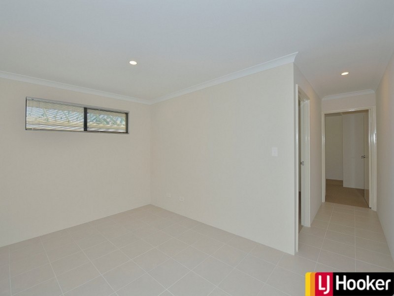 12 Harvey Crescent, South Yunderup WA 6208