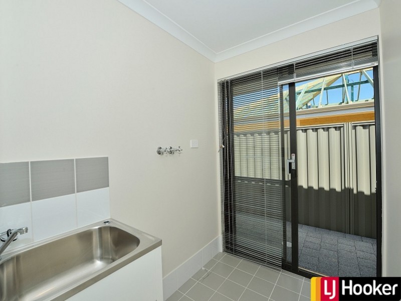 12 Harvey Crescent, South Yunderup WA 6208