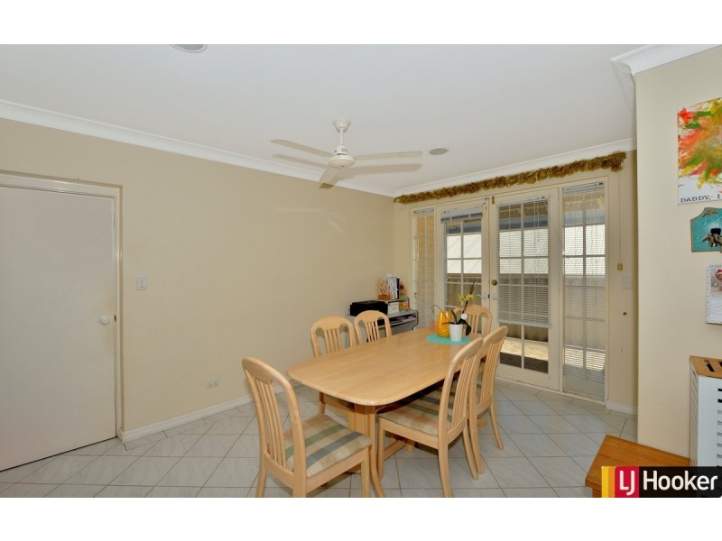 9 Neptune Place, Halls Head WA 6210