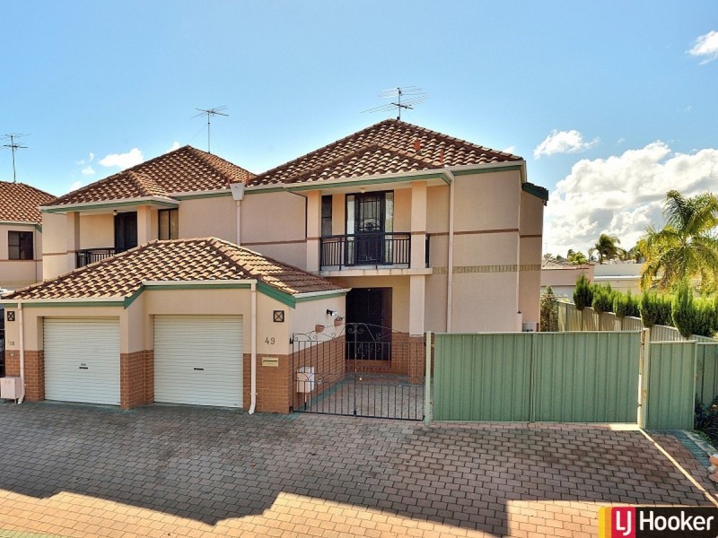 49 Waterside Drive, Dudley Park WA 6210