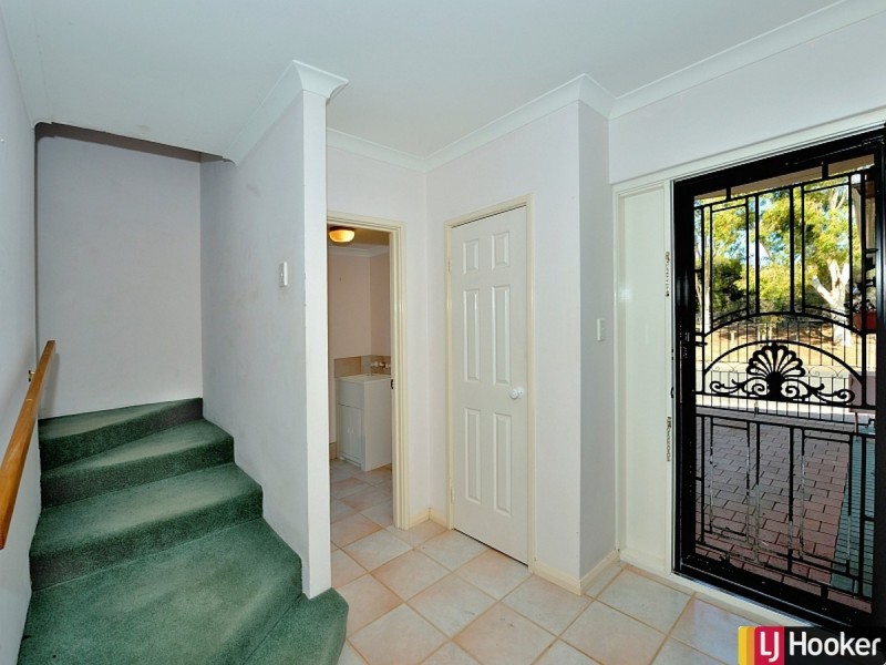 49 Waterside Drive, Dudley Park WA 6210