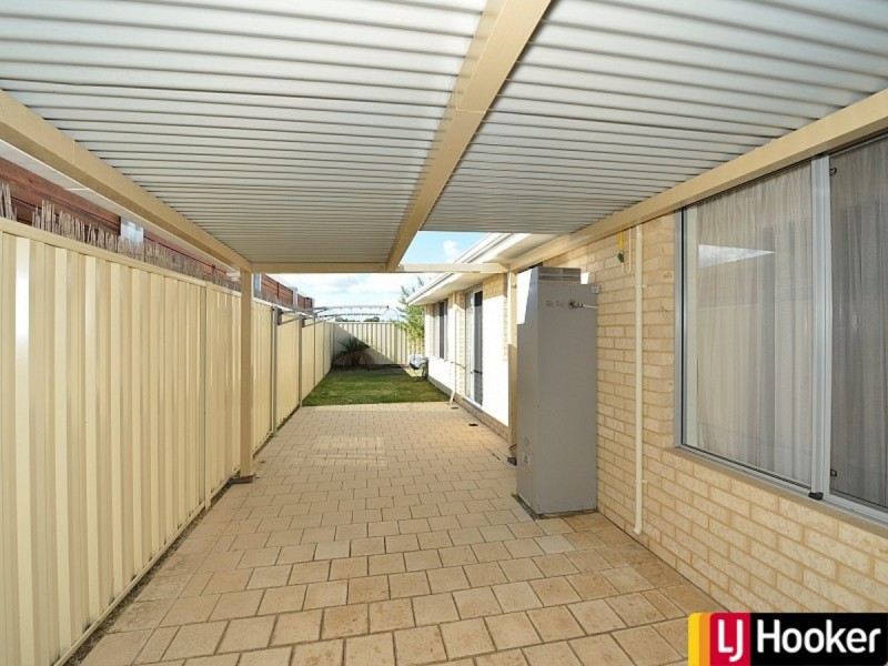 2 Mystery Way, Dudley Park WA 6210