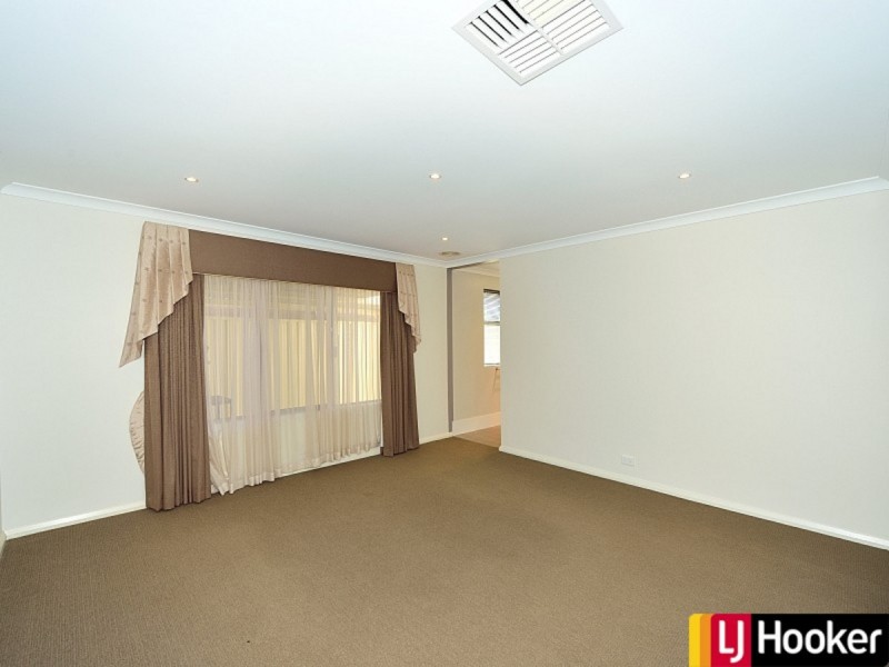 2 Mystery Way, Dudley Park WA 6210
