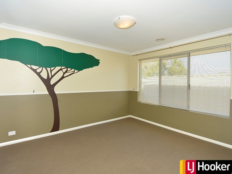 2 Mystery Way, Dudley Park WA 6210