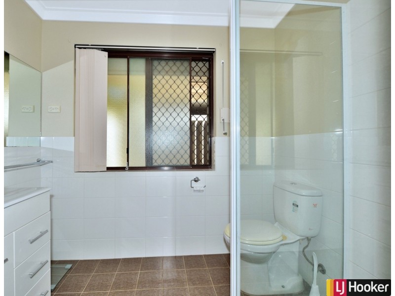 44 Kookerbrook Street, Dudley Park WA 6210