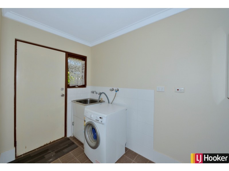 44 Kookerbrook Street, Dudley Park WA 6210