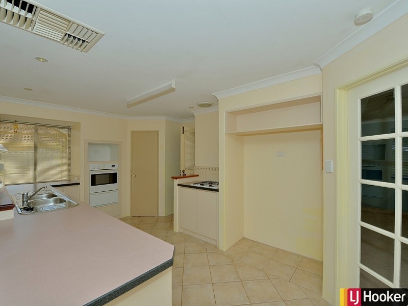 19 Newport Drive, Dudley Park WA 6210