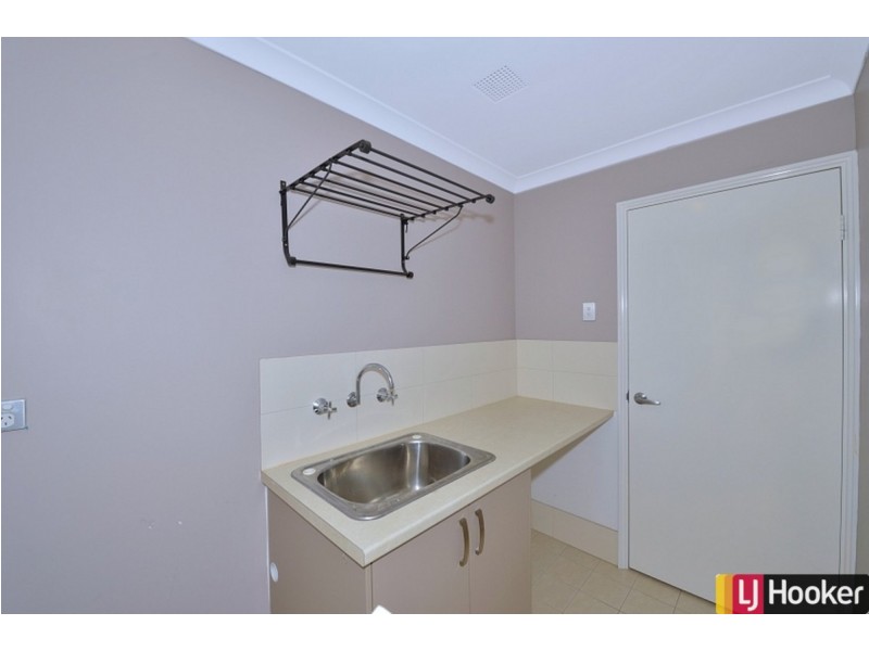 4 Castella Drive, Dudley Park WA 6210