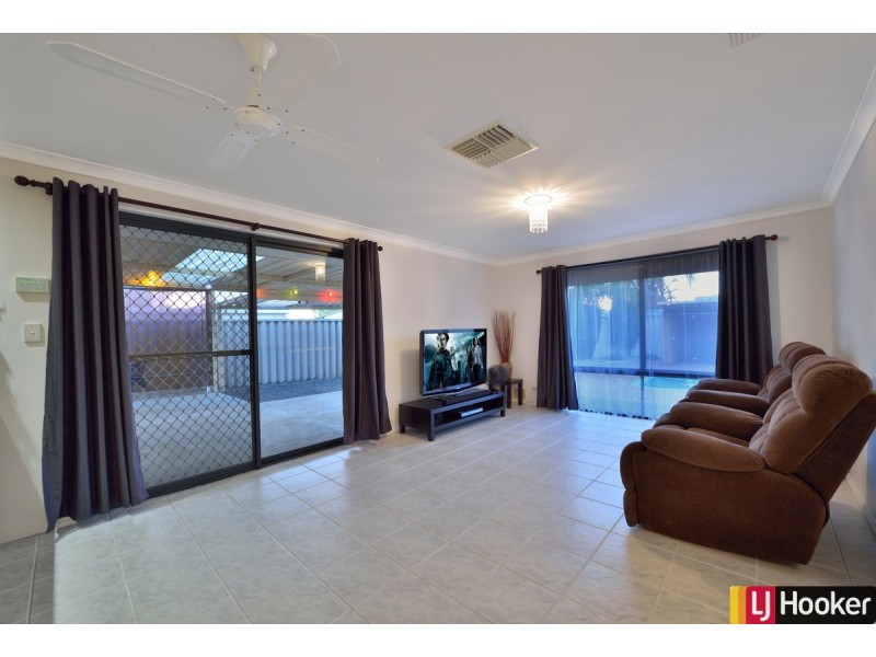 3 Cane Road, Greenfields WA 6210