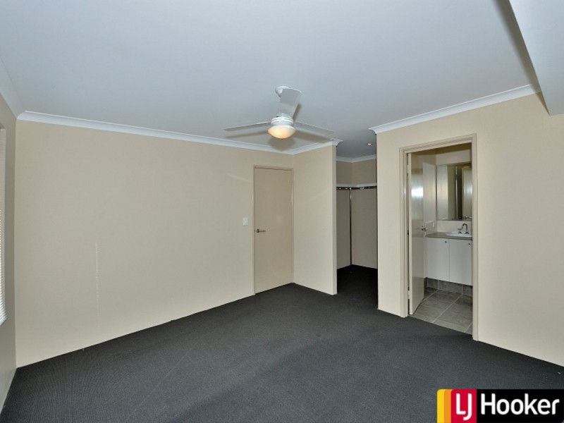 24 Geographe Bay Pass, Secret Harbour WA 6173