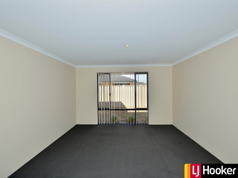 24 Geographe Bay Pass, Secret Harbour WA 6173