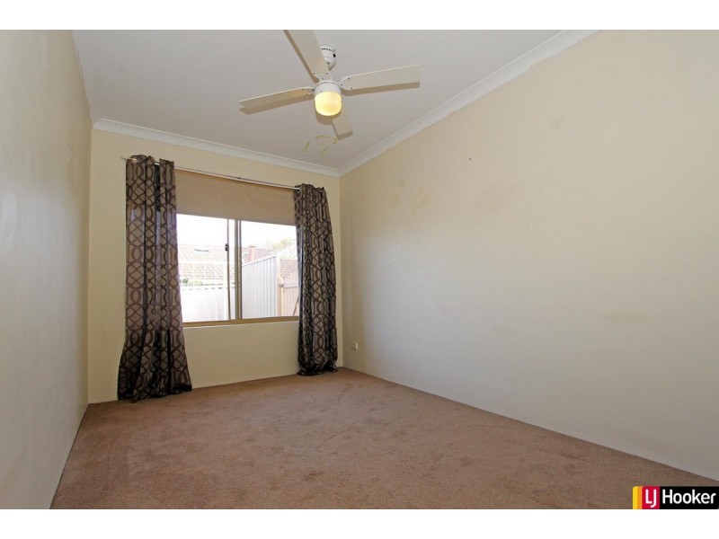 2 Hickory Court, Halls Head WA 6210