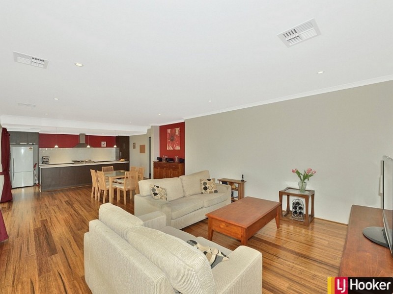51 Catalina Drive, Lakelands WA 6180