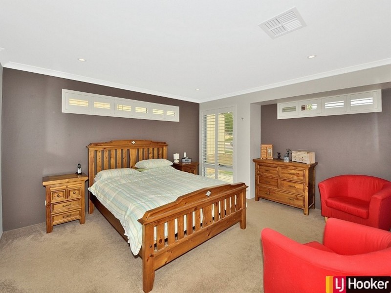 51 Catalina Drive, Lakelands WA 6180