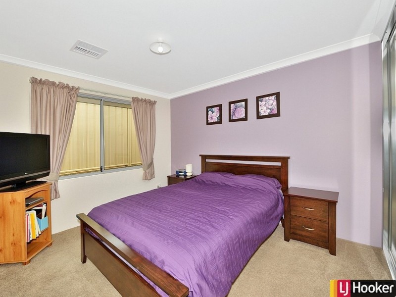 51 Catalina Drive, Lakelands WA 6180