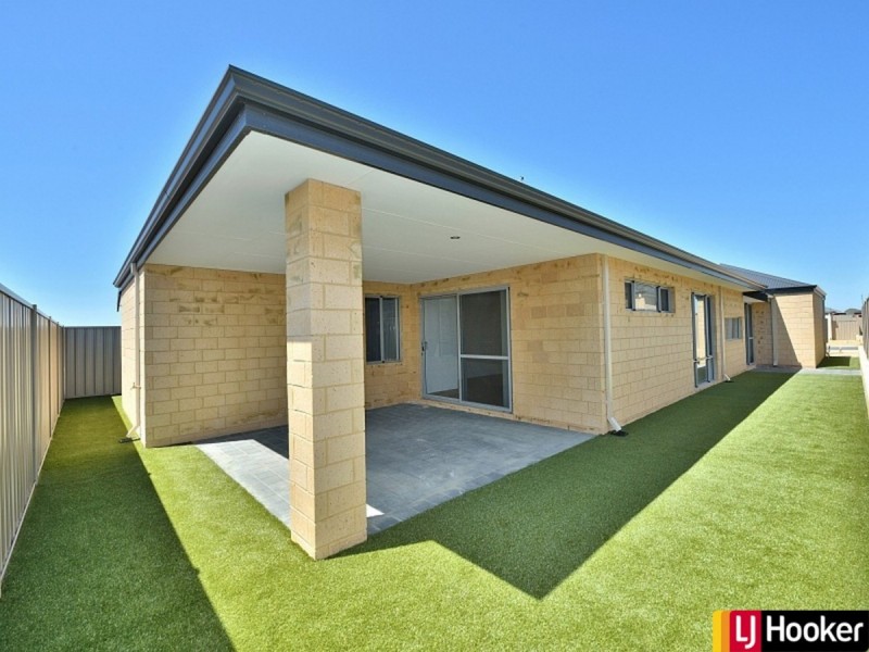 13 Crimson Road, Karnup WA 6176