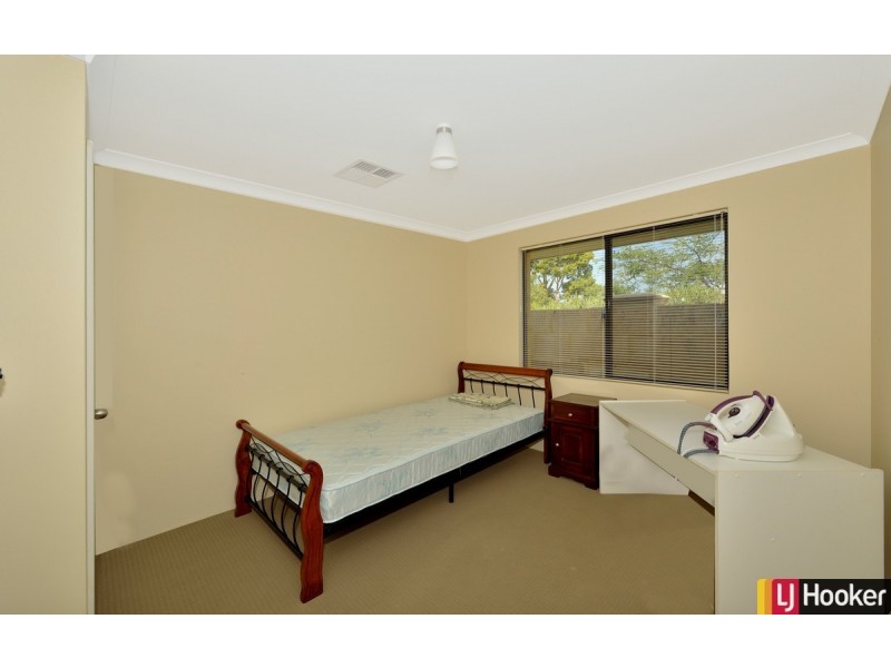 10 Innes Parkway, Lakelands WA 6180