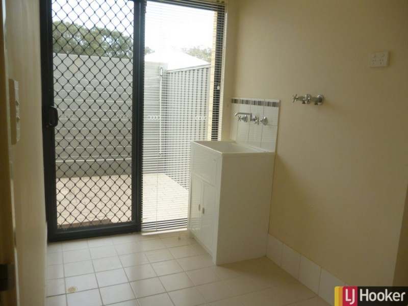 15 Bremer Way, South Yunderup WA 6208