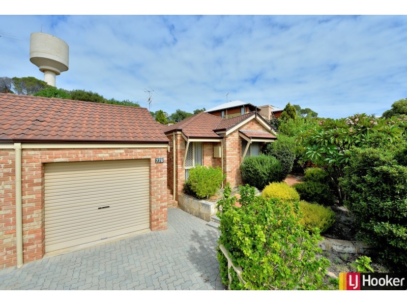 77B Leighton Road, Halls Head WA 6210