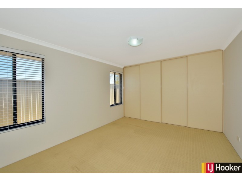 31 Hudson Drive, Dudley Park WA 6210