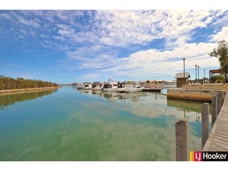 31 Hudson Drive, Dudley Park WA 6210