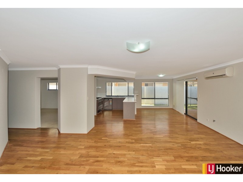 31 Hudson Drive, Dudley Park WA 6210