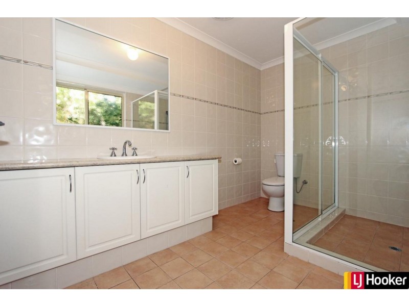 2 Saffron Loop, Falcon WA 6210