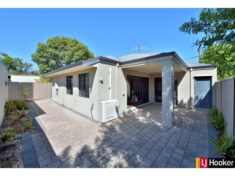 8A Loxton Street, Dudley Park WA 6210