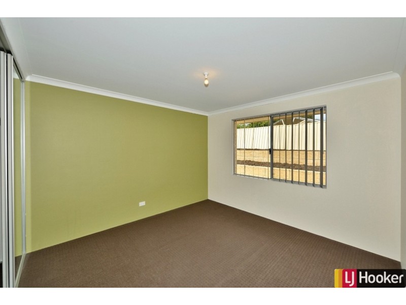 13 Scarab Court, Halls Head WA 6210