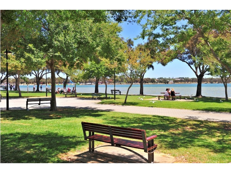 6/35-37 Sholl Street, Mandurah WA 6210