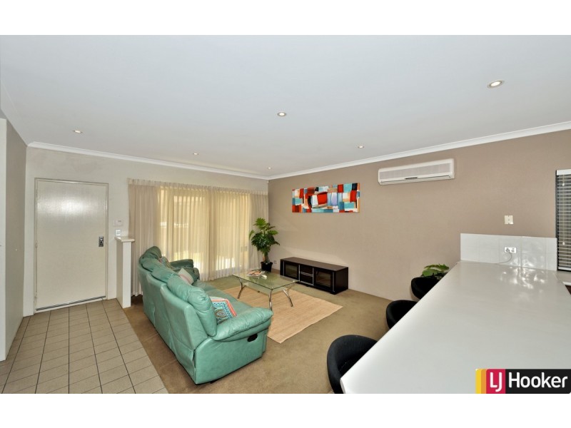 7/6 Valley Road, Halls Head WA 6210