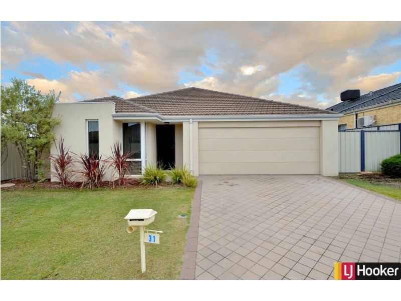 31 Newbridge Street, Meadow Springs WA 6210