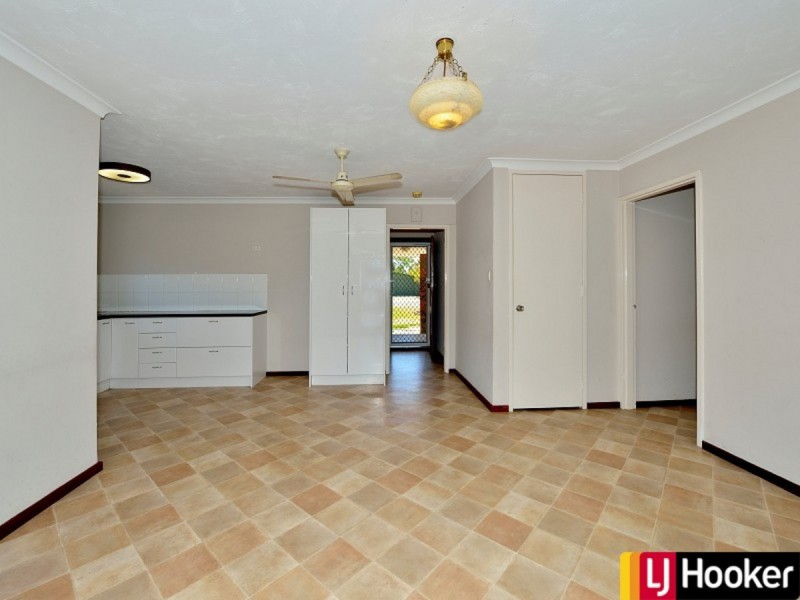 25 Hennessy Place, Mandurah WA 6210