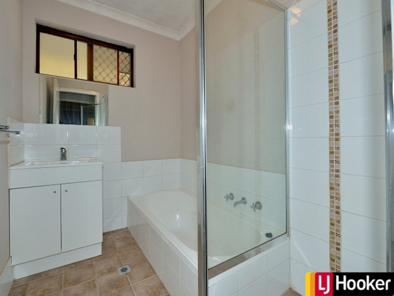 25 Hennessy Place, Mandurah WA 6210