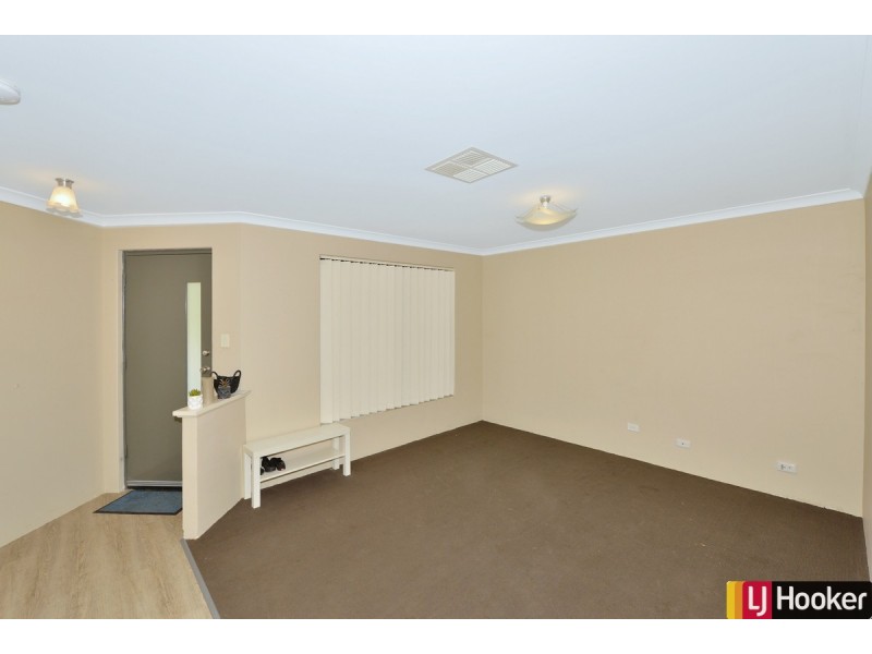 33 Jester Parkway, Meadow Springs WA 6210