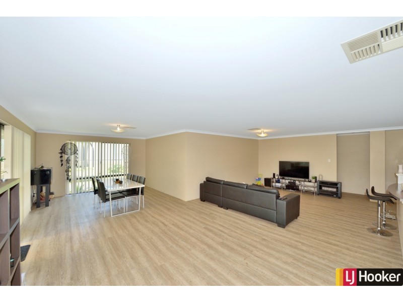 33 Jester Parkway, Meadow Springs WA 6210