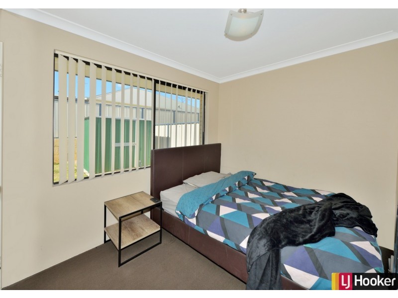 33 Jester Parkway, Meadow Springs WA 6210