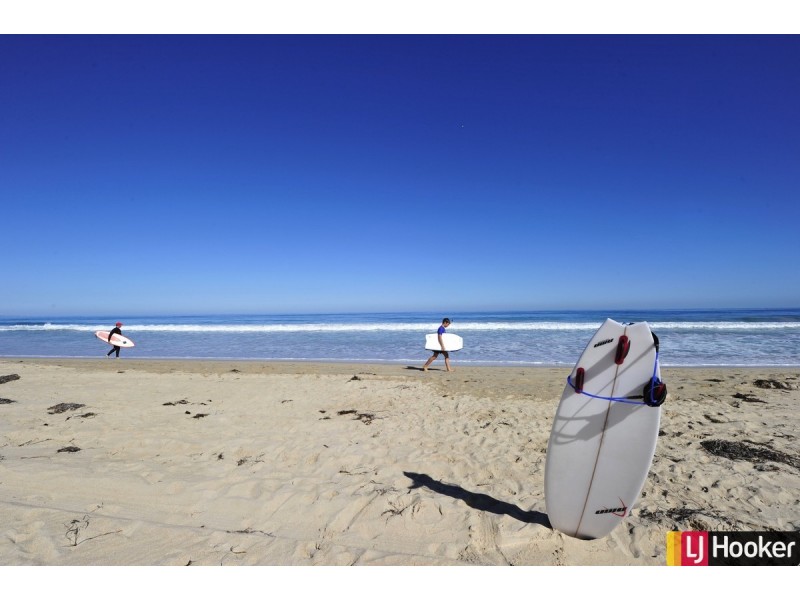 33 Jester Parkway, Meadow Springs WA 6210