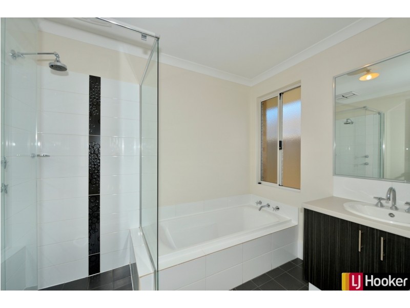 52 Greenville Vista, Meadow Springs WA 6210