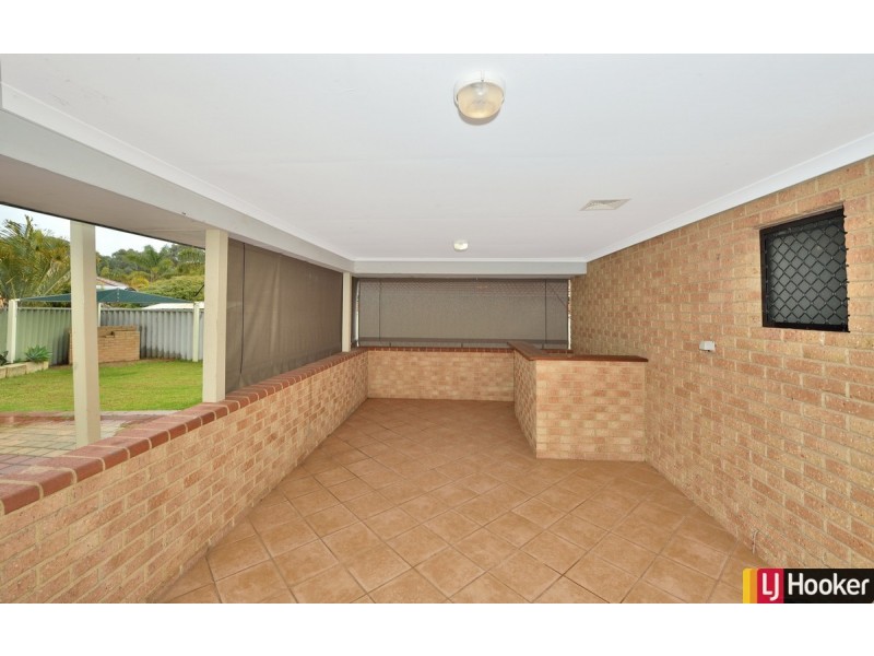 19 Prestwick Green, Meadow Springs WA 6210