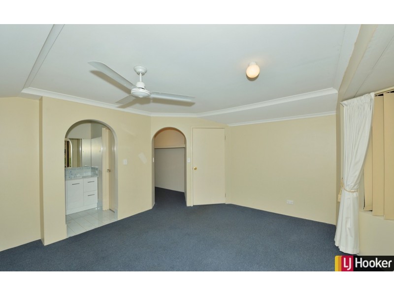 19 Prestwick Green, Meadow Springs WA 6210