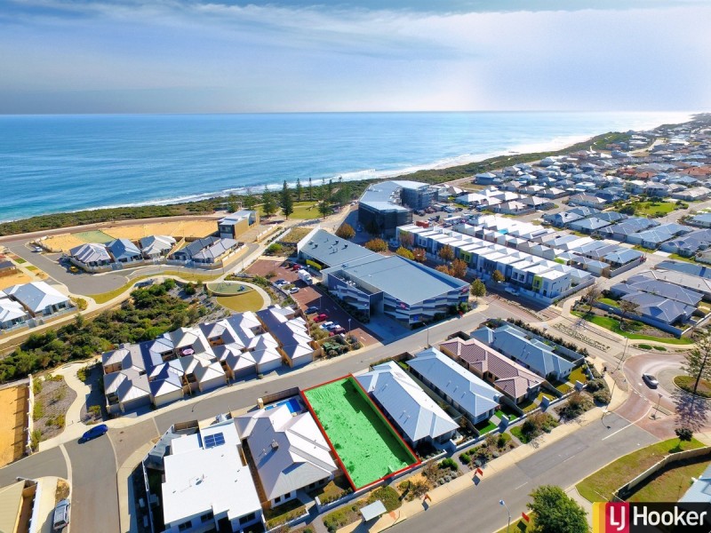 316 Peelwood Parade, Halls Head WA 6210