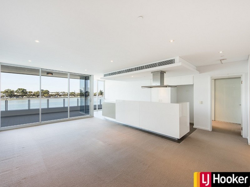 404/3 Marco Polo Drive, Mandurah WA 6210
