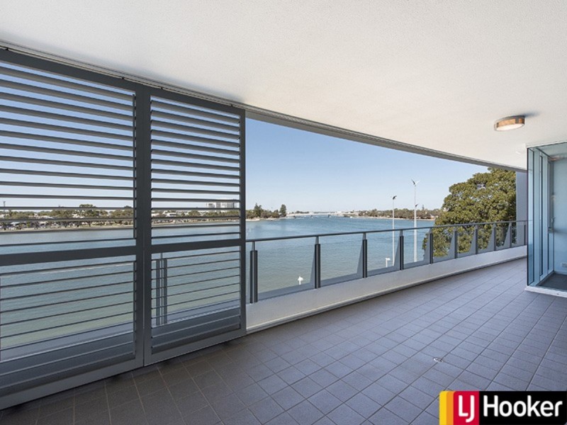 404/3 Marco Polo Drive, Mandurah WA 6210